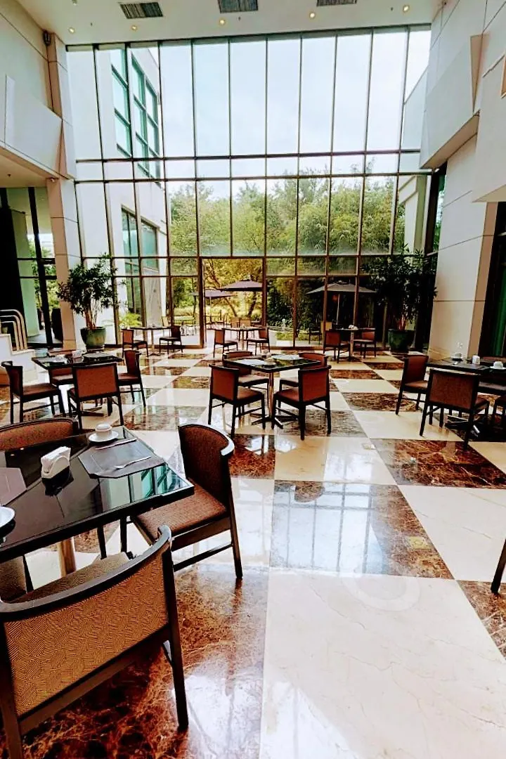 Hotel Granestanconfor Veranda Berrini Sao Paulo Brazil